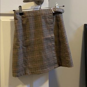 Brandy Melville plaid skirt